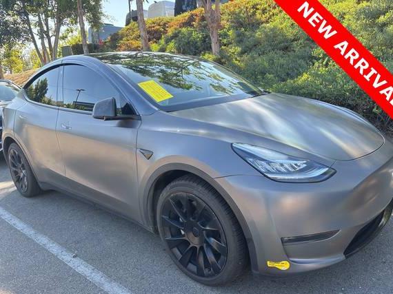 TESLA MODEL Y 2022 7SAYGDEE2NF422941 image